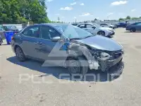 2015 Toyota COROLLA фото