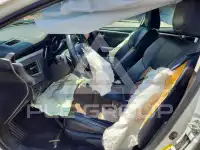 2015 Toyota COROLLA фото