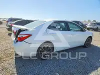2015 Toyota COROLLA фото