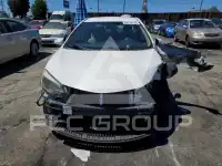 2015 Toyota COROLLA фото