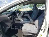2015 Toyota COROLLA фото