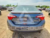2015 Toyota COROLLA фото