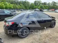 2015 Toyota COROLLA фото