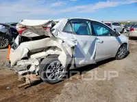 2015 Toyota COROLLA фото