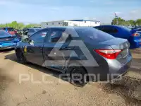2015 Toyota COROLLA фото