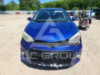 2015 Toyota COROLLA фото