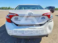 2015 Toyota COROLLA фото