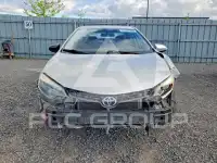 2015 Toyota COROLLA фото