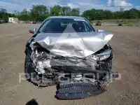 2015 Toyota COROLLA фото