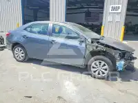 2015 Toyota COROLLA фото