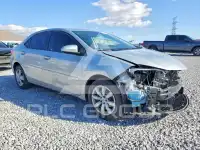 2015 Toyota COROLLA фото