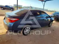 2015 Toyota COROLLA фото