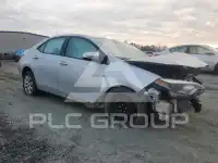 2015 Toyota COROLLA фото