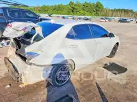 2015 Toyota COROLLA фото