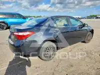 2015 Toyota COROLLA фото