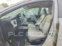 2015 Toyota COROLLA фото