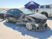 2015 Toyota COROLLA фото