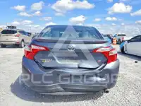 2015 Toyota COROLLA фото