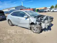 2015 Toyota COROLLA фото