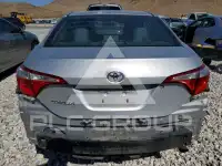 2015 Toyota COROLLA фото