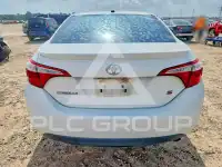 2015 Toyota COROLLA фото