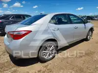 2015 Toyota COROLLA фото