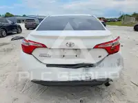 2015 Toyota COROLLA фото