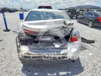 2015 Toyota COROLLA фото