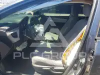 2015 Toyota COROLLA фото