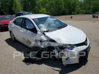2015 Toyota COROLLA photo