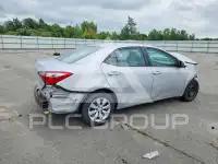 2015 Toyota COROLLA фото