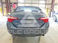 2015 Toyota COROLLA фото