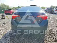 2015 Toyota COROLLA фото