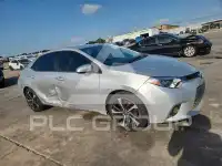 2015 Toyota COROLLA photo