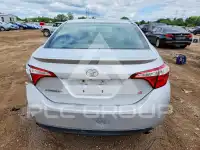2015 Toyota COROLLA фото
