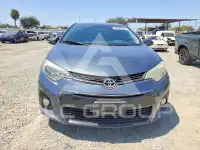 2015 Toyota COROLLA фото