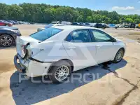 2015 Toyota COROLLA фото