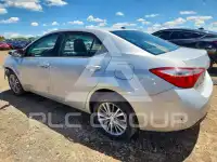 2015 Toyota COROLLA фото
