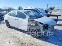 2015 Toyota COROLLA фото