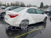 2015 Toyota COROLLA фото
