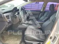 2015 Toyota COROLLA фото