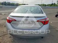 2015 Toyota COROLLA фото
