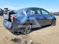 2015 Toyota COROLLA фото