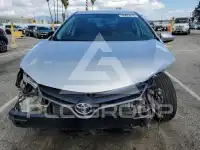2015 Toyota COROLLA фото