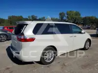 2015 Toyota SIENNA фото