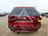 2015 Toyota SIENNA photo