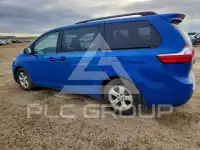 2015 Toyota SIENNA фото