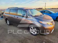 2015 Toyota SIENNA фото