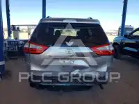 2015 Toyota SIENNA фото