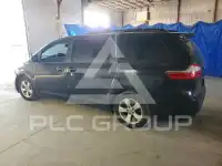 2015 Toyota SIENNA photo